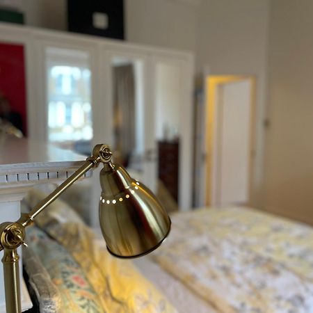 10 Min To The Heart Of London - Zone 2 - Charming 2 Bed Apartment Eksteriør billede
